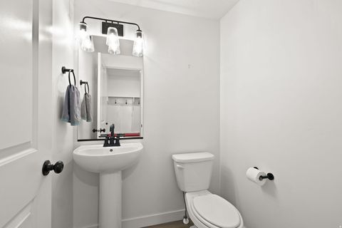 Tiny photo for 3504 W 4200 S, West Haven, UT 84401 (MLS # 2150013)