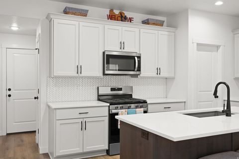 Tiny photo for 3504 W 4200 S, West Haven, UT 84401 (MLS # 2150013)