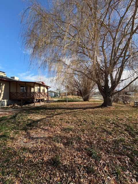 Tiny photo for 5577 W 4000 S, Hooper, UT 84315 (MLS # 2127978)