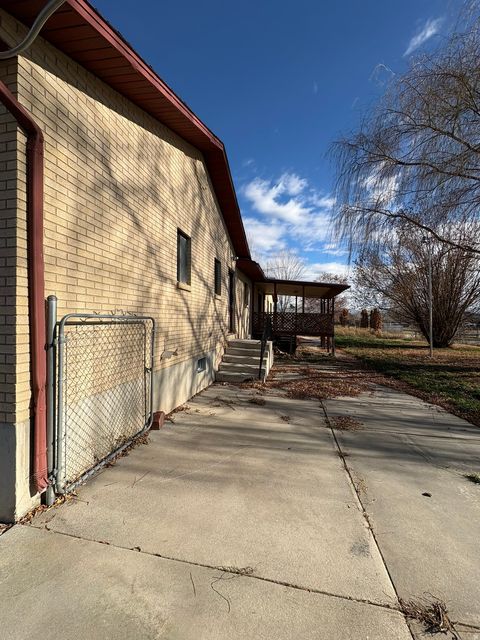 Tiny photo for 5577 W 4000 S, Hooper, UT 84315 (MLS # 2127978)