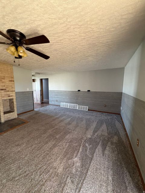 Tiny photo for 5577 W 4000 S, Hooper, UT 84315 (MLS # 2127978)