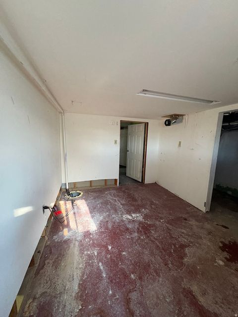 Tiny photo for 5577 W 4000 S, Hooper, UT 84315 (MLS # 2127978)