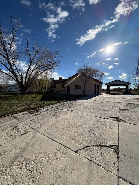 Tiny photo for 5577 W 4000 S, Hooper, UT 84315 (MLS # 2127978)