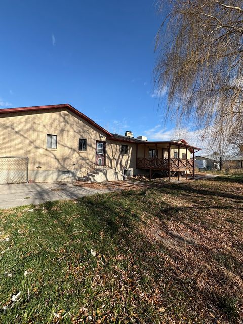 Tiny photo for 5577 W 4000 S, Hooper, UT 84315 (MLS # 2127978)