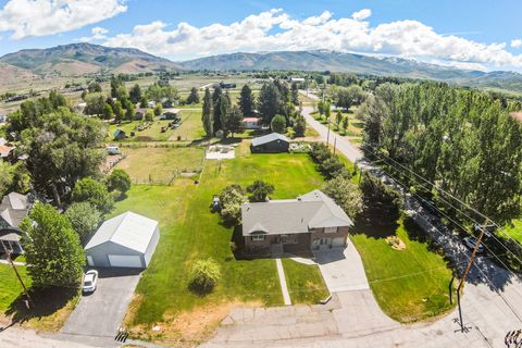 Tiny photo for 478 S 7600 E, Huntsville, UT 84317 (MLS # 2159552)