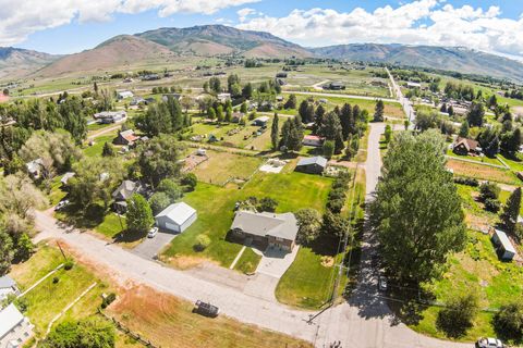 Tiny photo for 478 S 7600 E, Huntsville, UT 84317 (MLS # 2159552)
