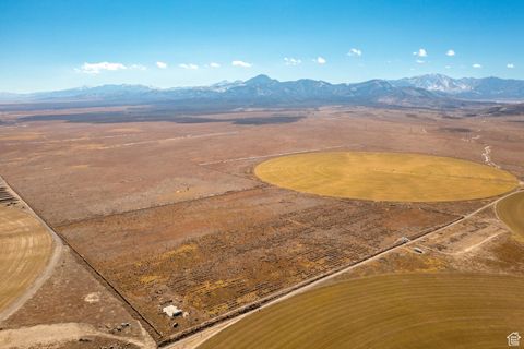 Tiny photo for 13600 W CHIMNEY ROCK PASS S, Genola, UT 84655 (MLS # 2011001)