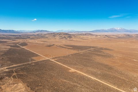 Tiny photo for 13600 W CHIMNEY ROCK PASS S, Genola, UT 84655 (MLS # 2011001)
