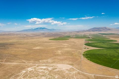 Tiny photo for 13600 W CHIMNEY ROCK PASS S, Genola, UT 84655 (MLS # 2011001)