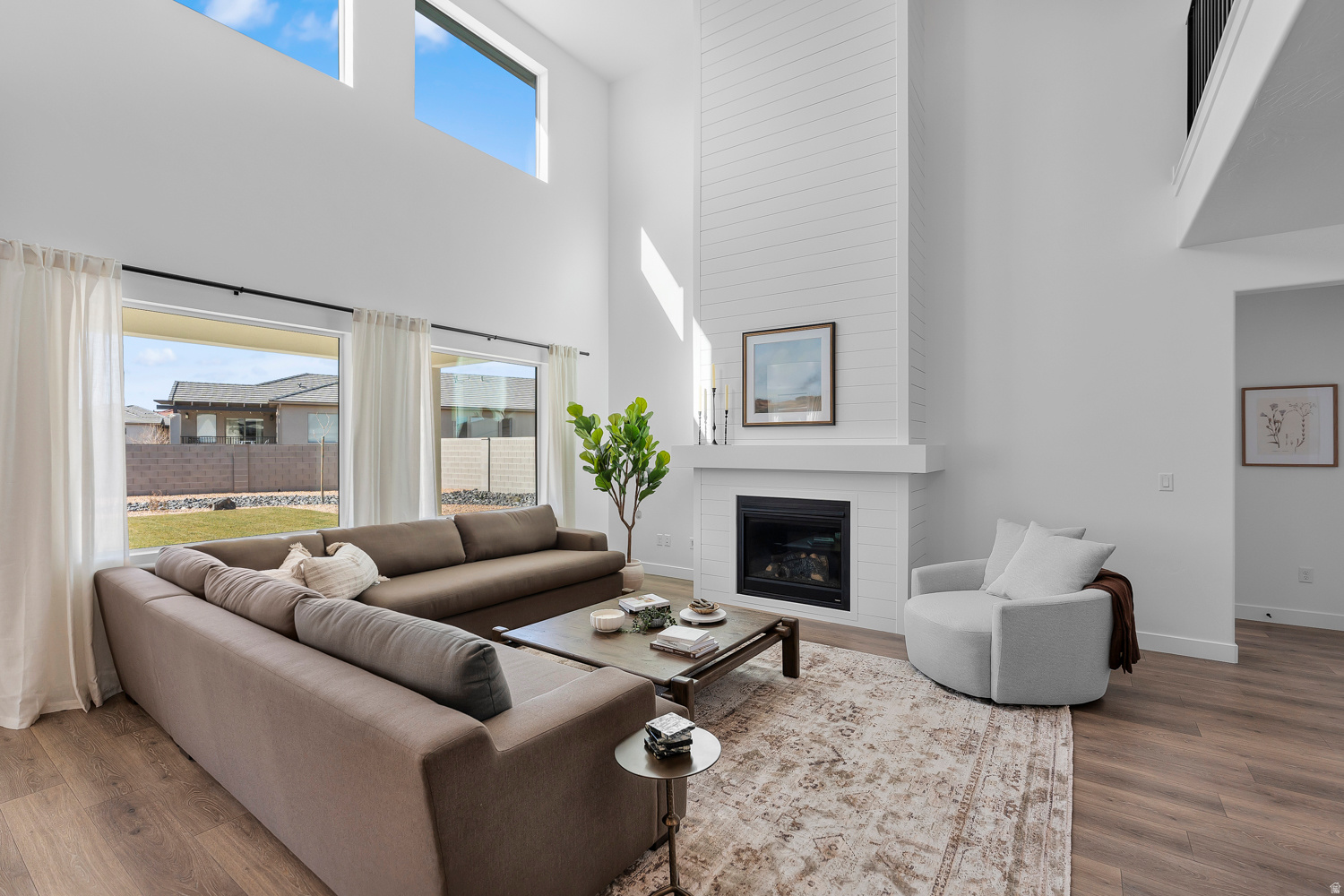 STANDING ROCK WEST - Residential