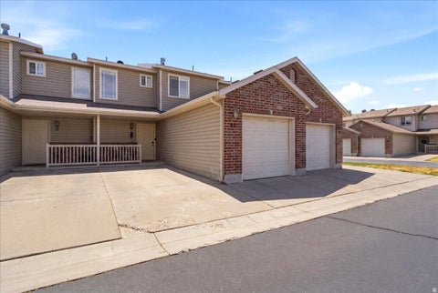 Photo of 652 W 800 N #67, Clinton, UT 84015 (MLS # 2184262)