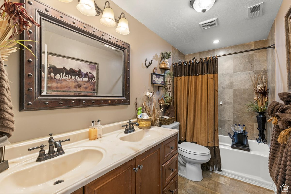 LAKESIDE SUBDIVISION - Residential