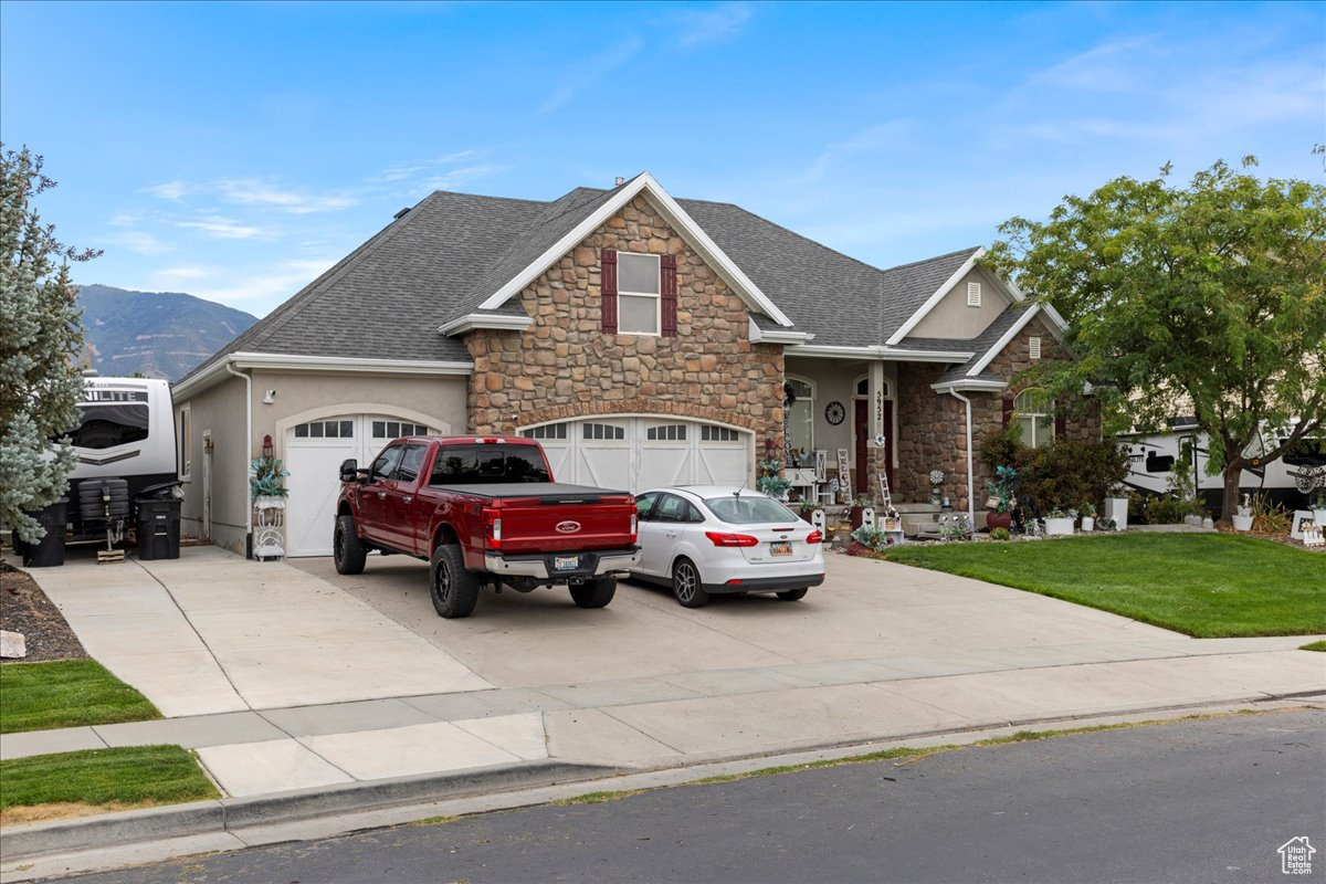 LAKESIDE SUBDIVISION - Residential