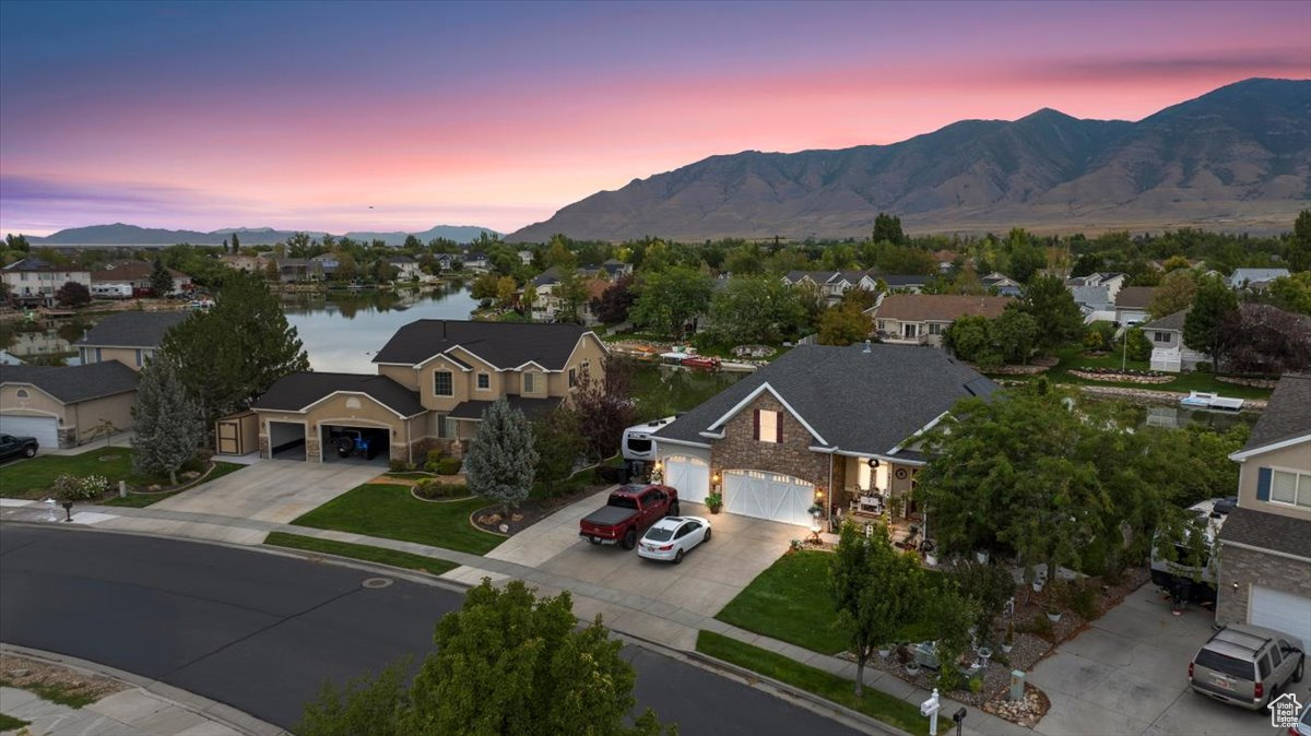 LAKESIDE SUBDIVISION - Residential