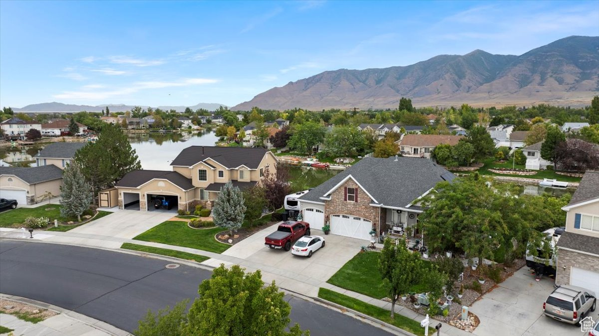 LAKESIDE SUBDIVISION - Residential
