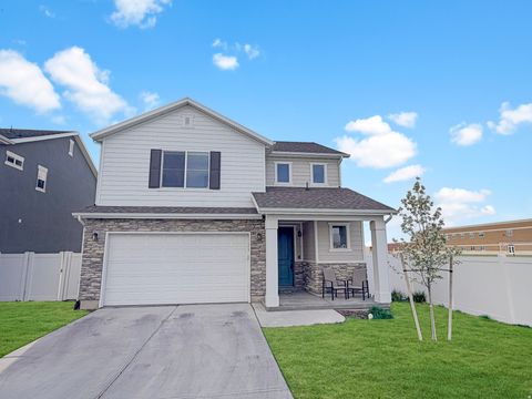 Tiny photo for 2126 W LYDIA LN, Syracuse, UT 84075 (MLS # 2146862)