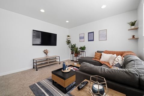 Tiny photo for 2126 W LYDIA LN, Syracuse, UT 84075 (MLS # 2146862)