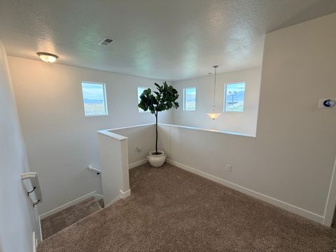 Tiny photo for 2126 W LYDIA LN, Syracuse, UT 84075 (MLS # 2146862)