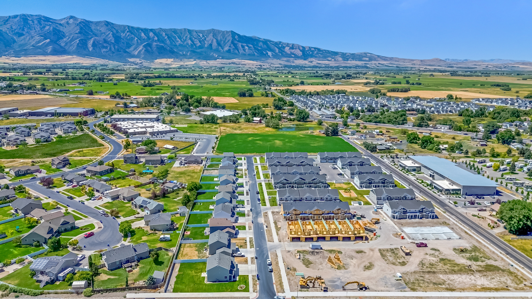 FIREFLY ESTATES PHASE 1 - Residential