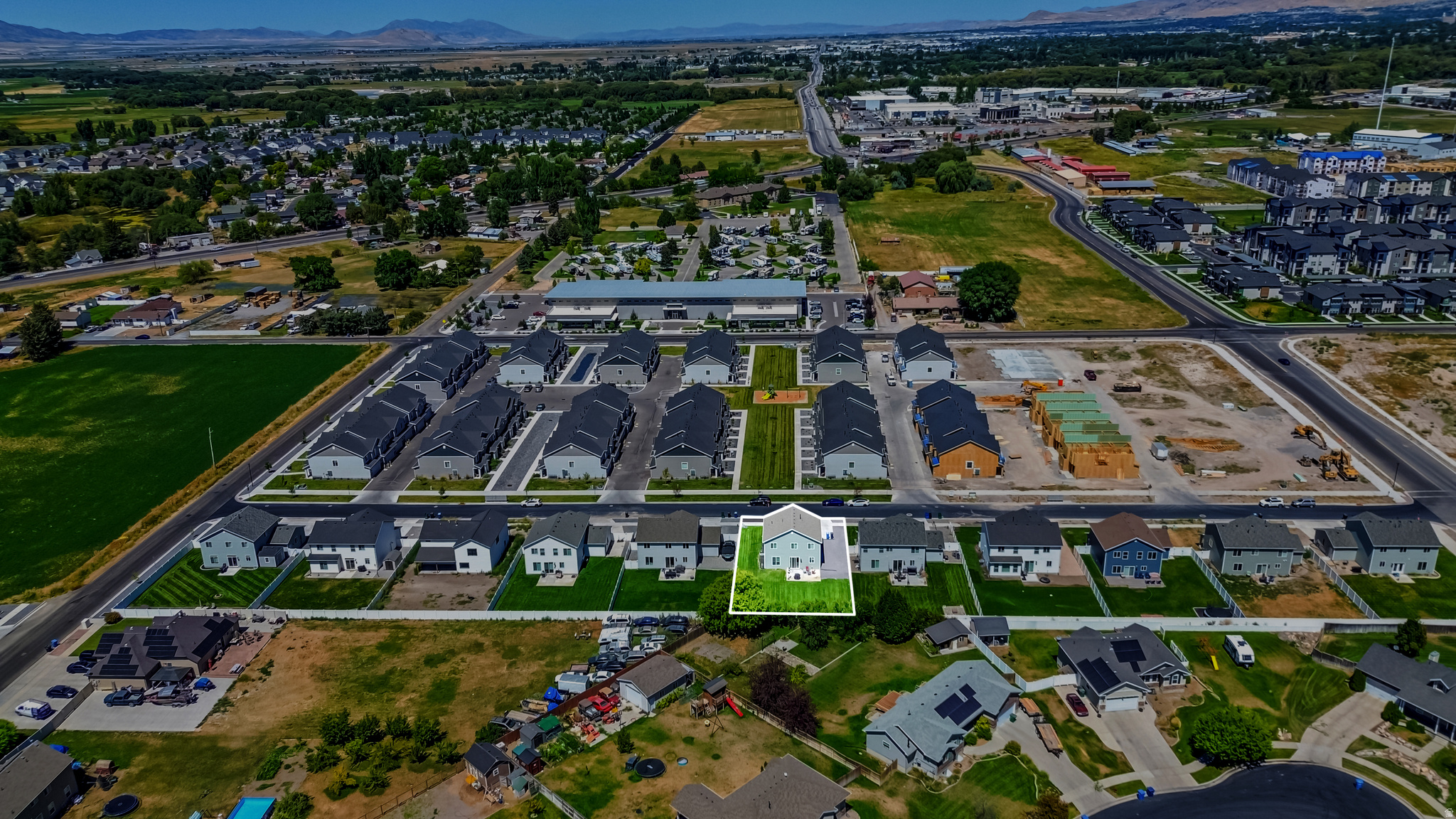 FIREFLY ESTATES PHASE 1 - Residential