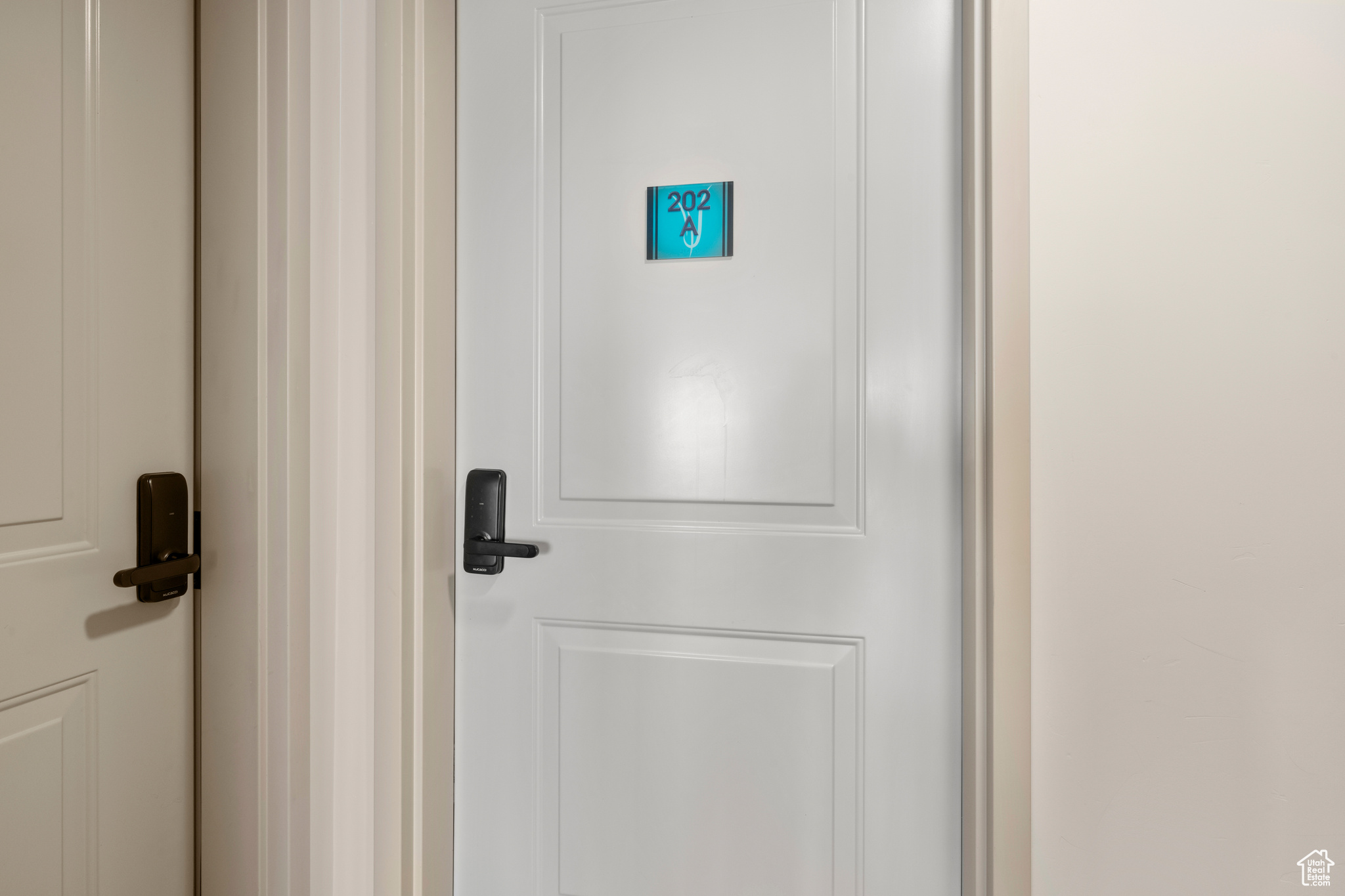 GARDEN CITY LAKE RESIDENCES - Residential