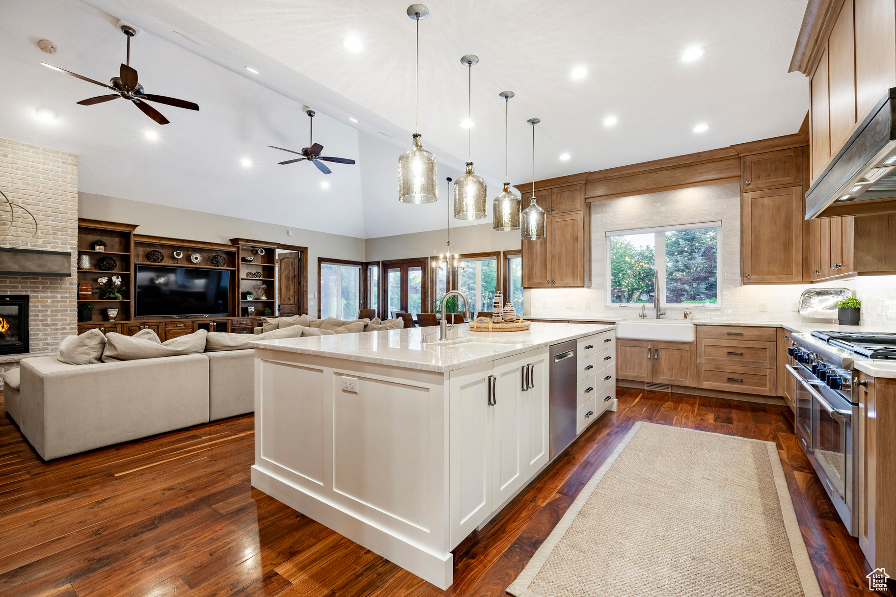 GROVE PARK HOA - Residential