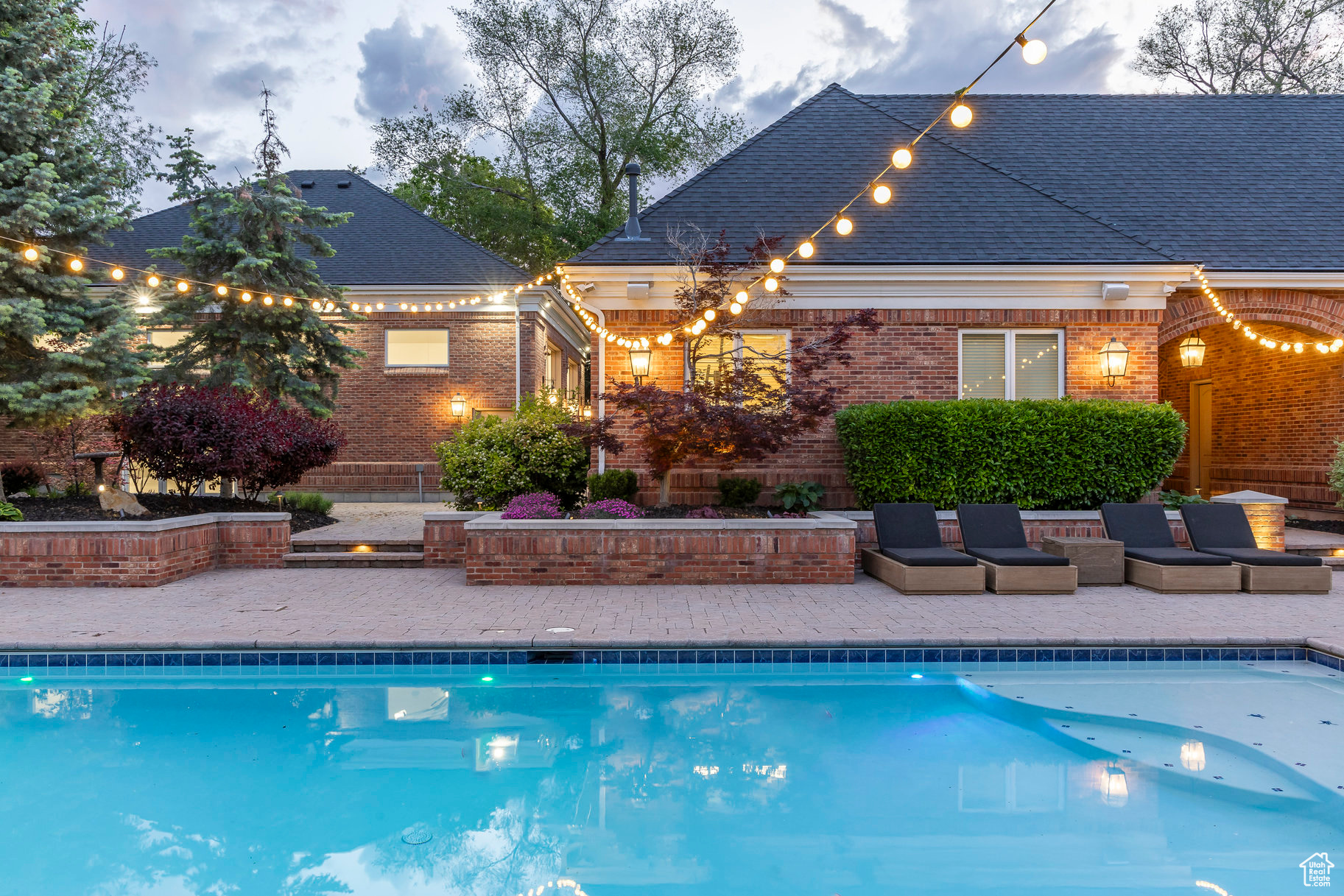 GROVE PARK HOA - Residential