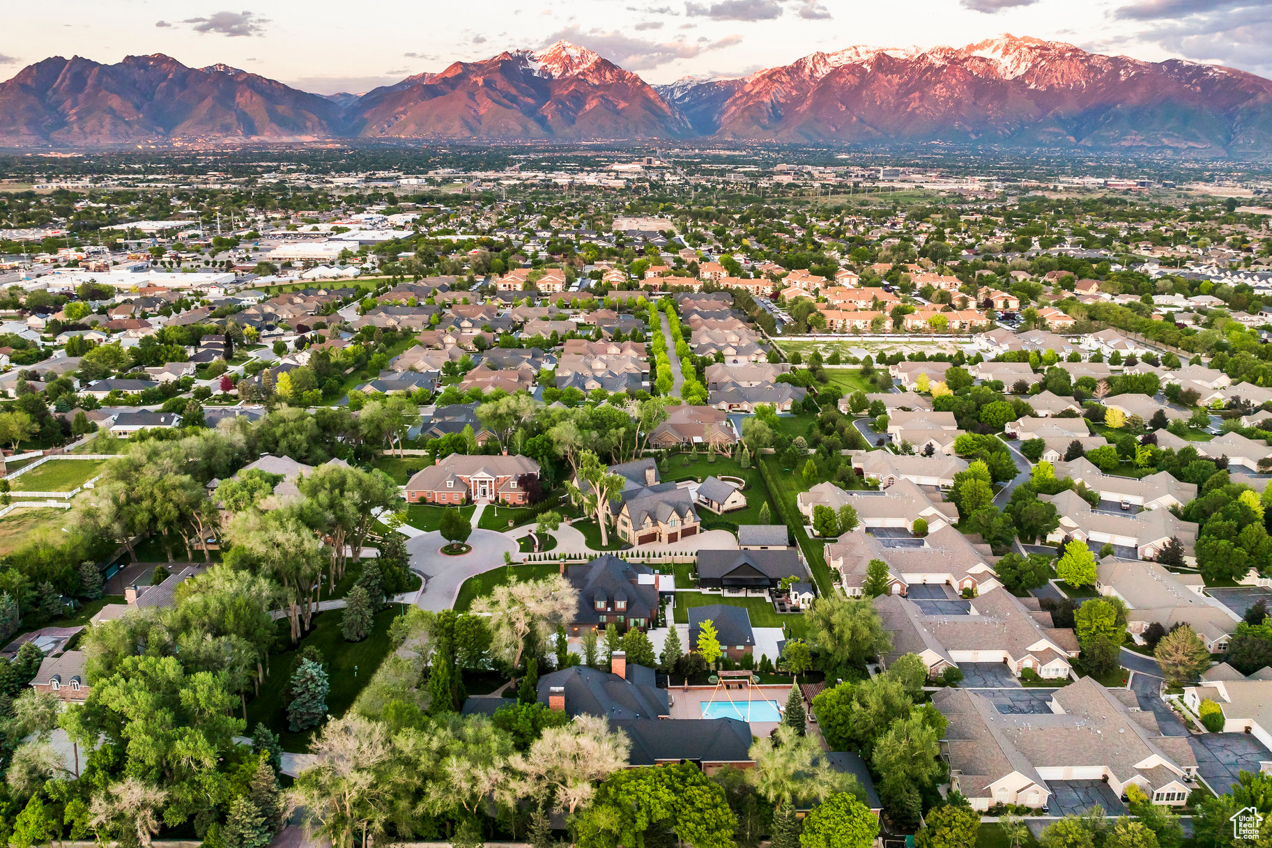 GROVE PARK HOA - Residential