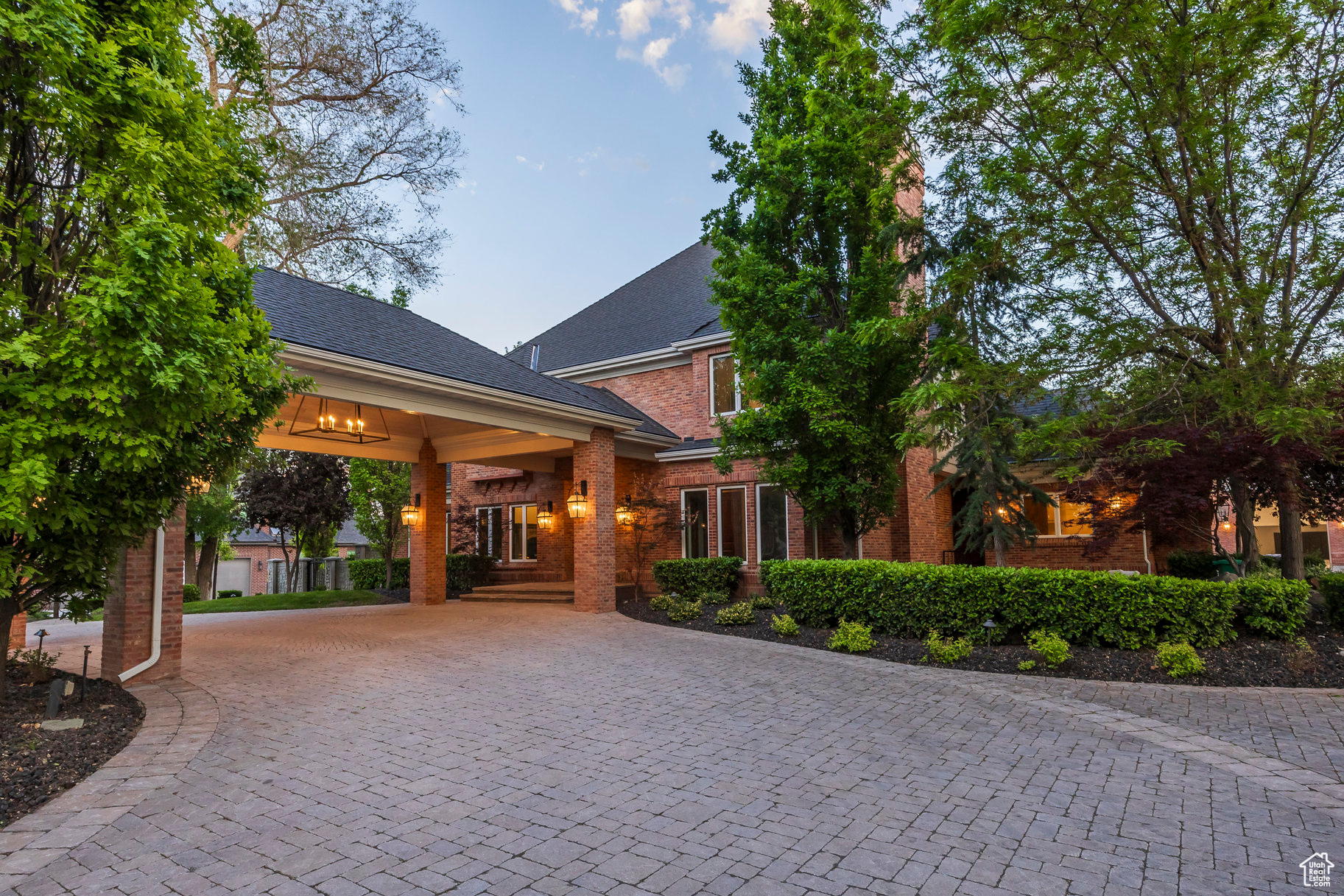 GROVE PARK HOA - Residential