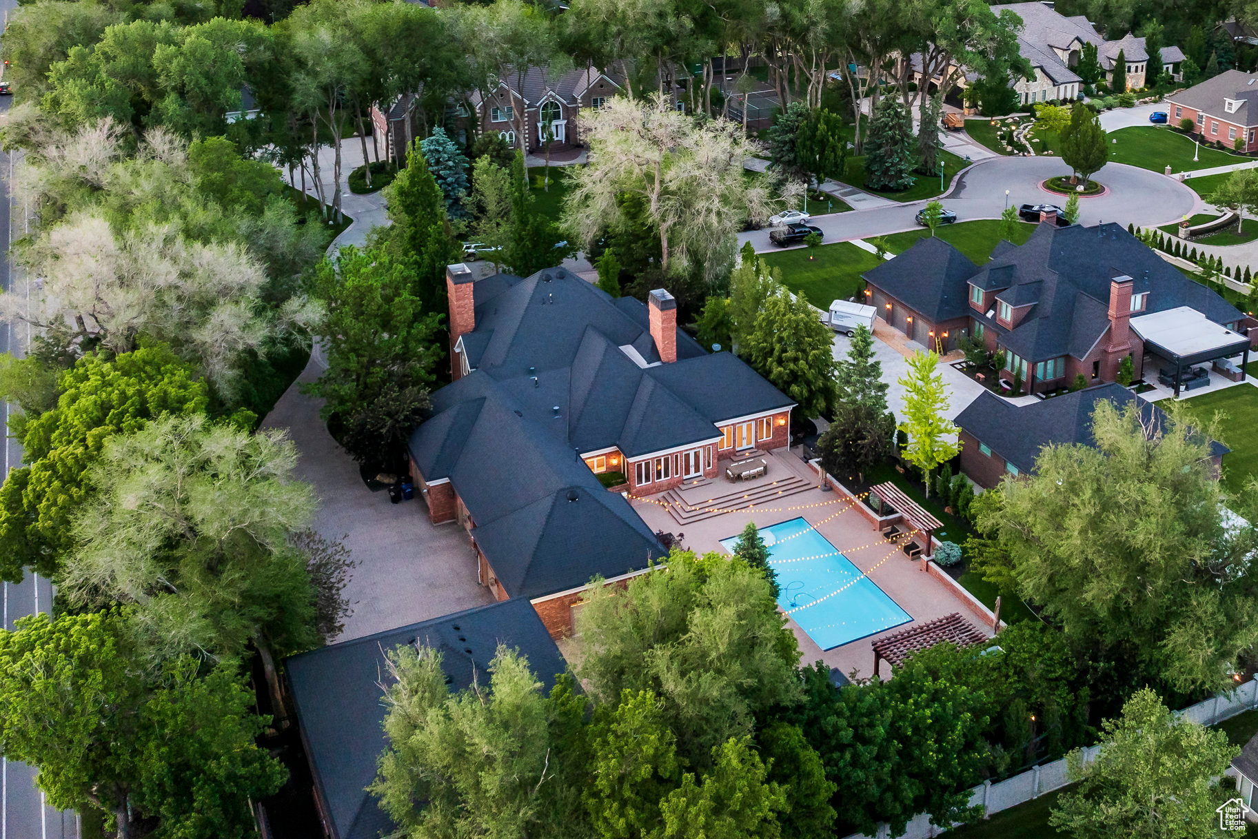 GROVE PARK HOA - Residential