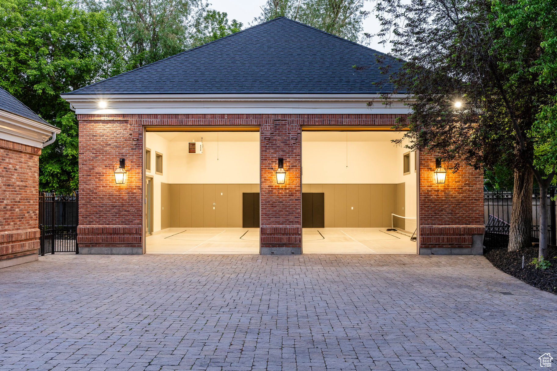 GROVE PARK HOA - Residential