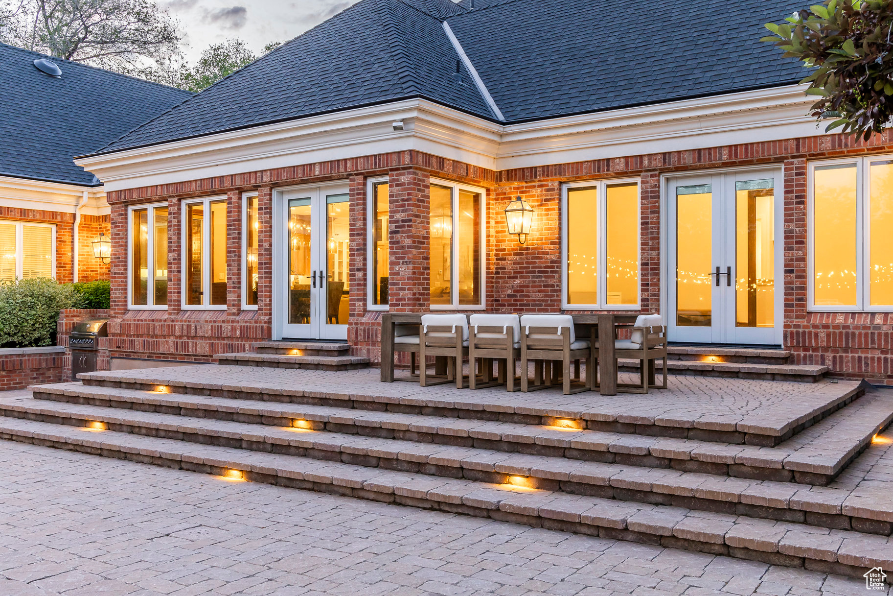 GROVE PARK HOA - Residential