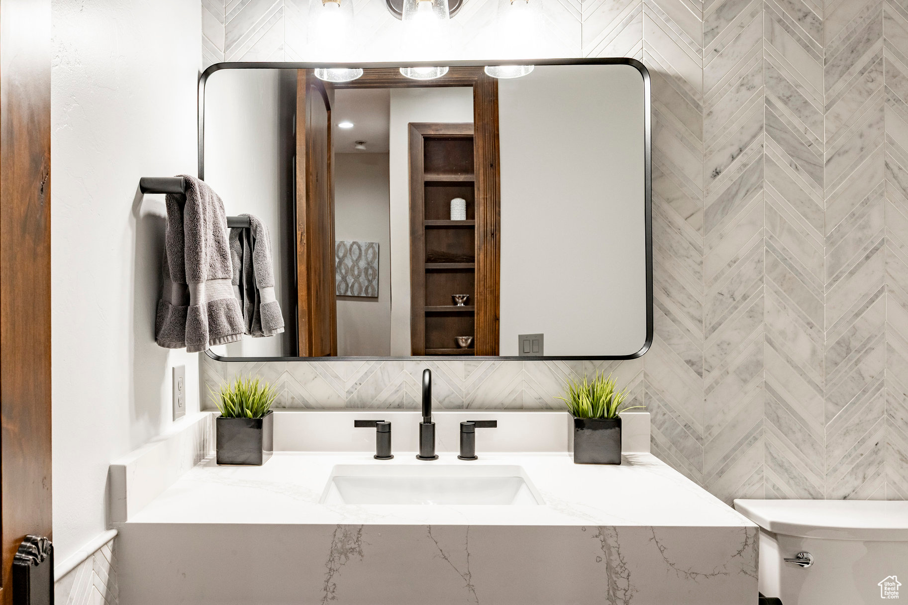 GROVE PARK HOA - Residential