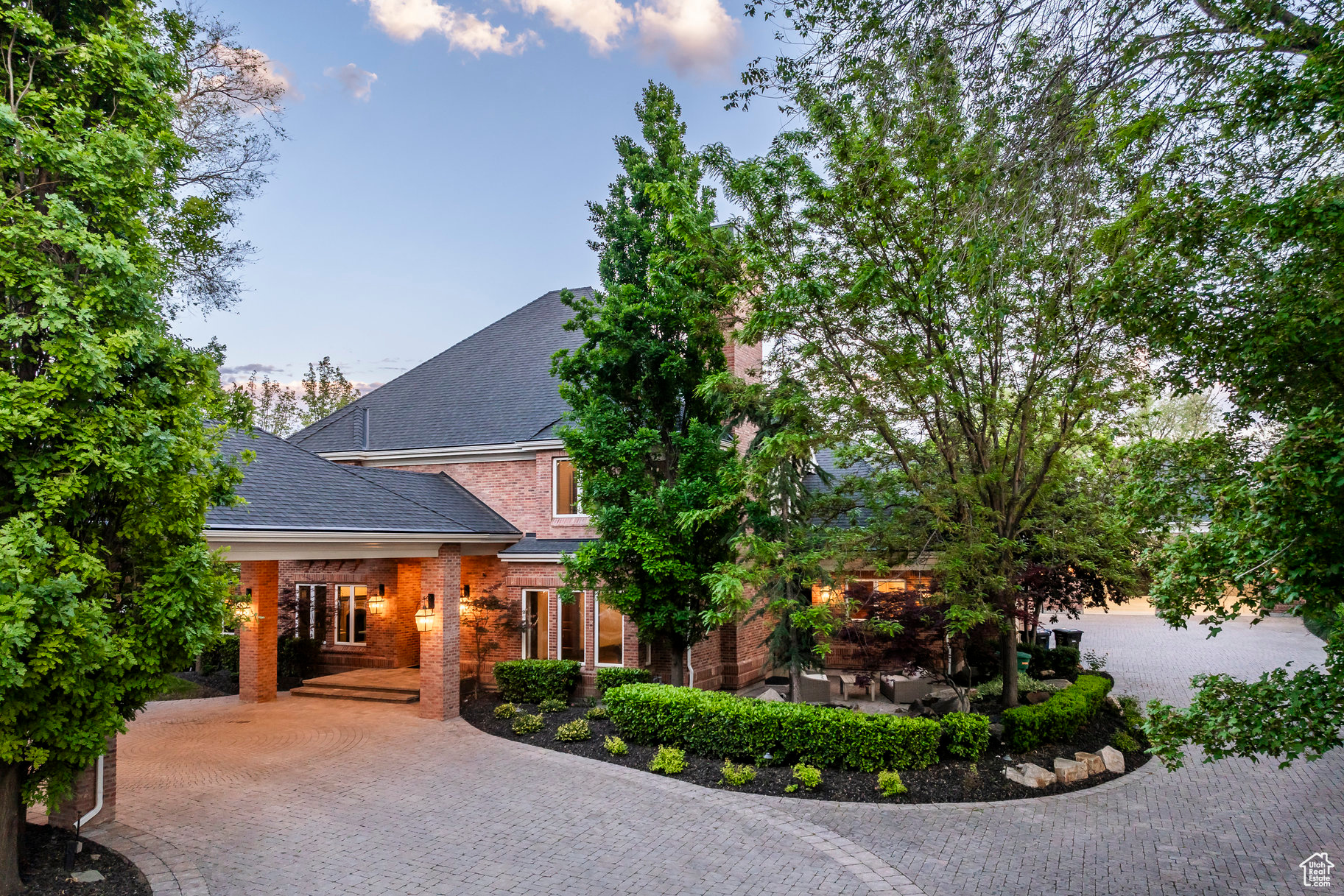 GROVE PARK HOA - Residential