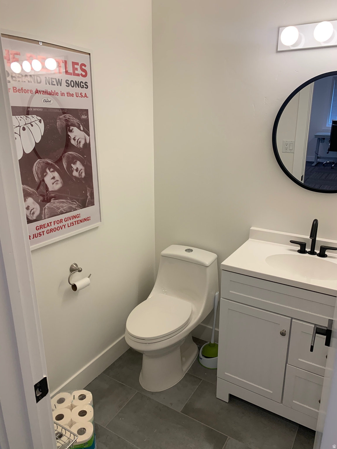 COTTONTREE SQUARE AMENDED CONDO - Commercial Lease