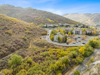 1885 Lower Iron Horse Loop, Park City, Utah image 4