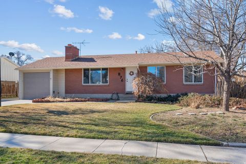 Photo of 876 E CHARIOT DR, Sandy, UT 84094 (MLS # 2143013)