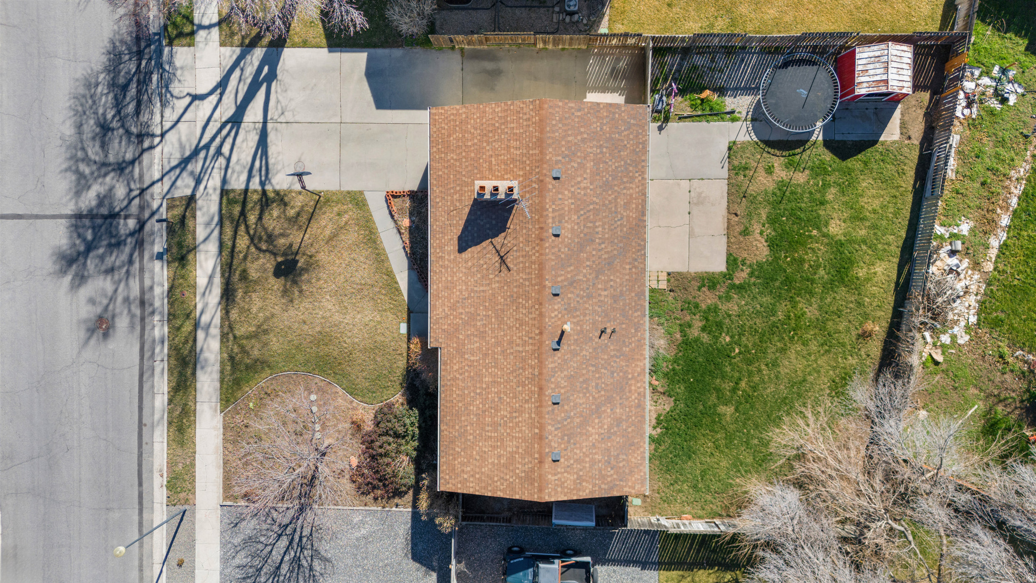 COUNTRY ESTATES #4 - Residential