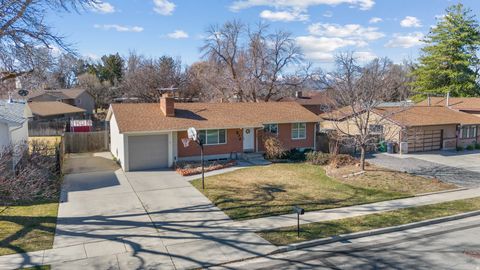 Tiny photo for 876 E CHARIOT DR, Sandy, UT 84094 (MLS # 2143013)