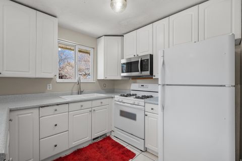 Tiny photo for 876 E CHARIOT DR, Sandy, UT 84094 (MLS # 2143013)