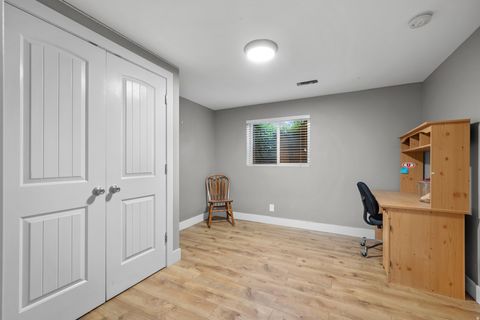 Tiny photo for 876 E CHARIOT DR, Sandy, UT 84094 (MLS # 2143013)