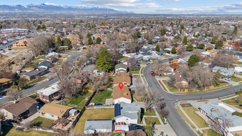 Tiny photo for 876 E CHARIOT DR, Sandy, UT 84094 (MLS # 2143013)