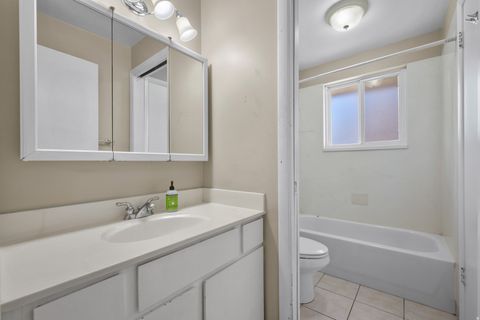 Tiny photo for 876 E CHARIOT DR, Sandy, UT 84094 (MLS # 2143013)