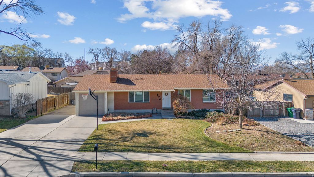 Photo of 876 E CHARIOT DR, Sandy, UT 84094 (MLS # 2143013)