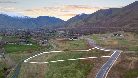 Tiny photo for 1974 S S PRESERVE DR #56, Mapleton, UT 84664 (MLS # 2163519)