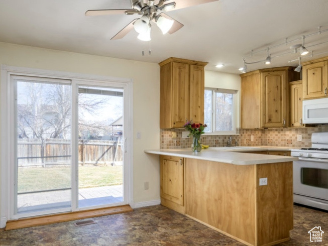 6069 S Foxhills Dr. Dr, Taylorsville, Utah image 6