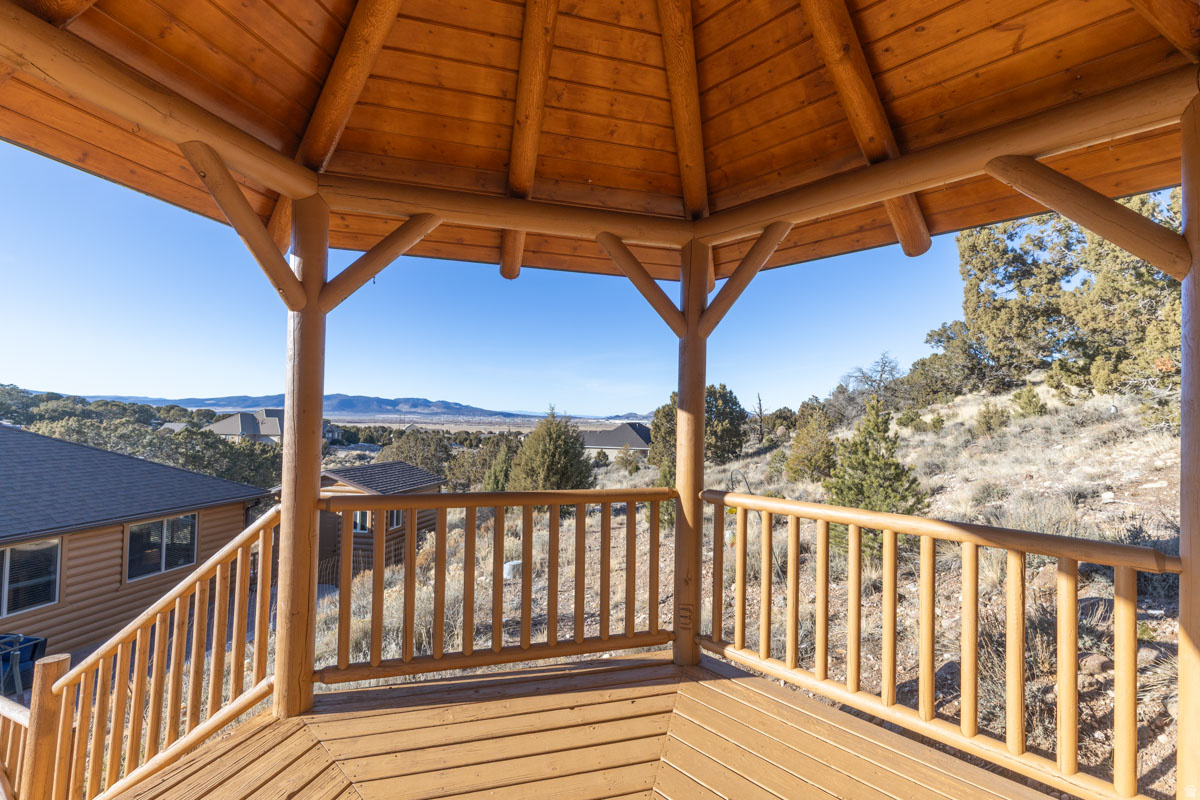 CROSS HOLLOW HILLS SUBDIVISION - Residential