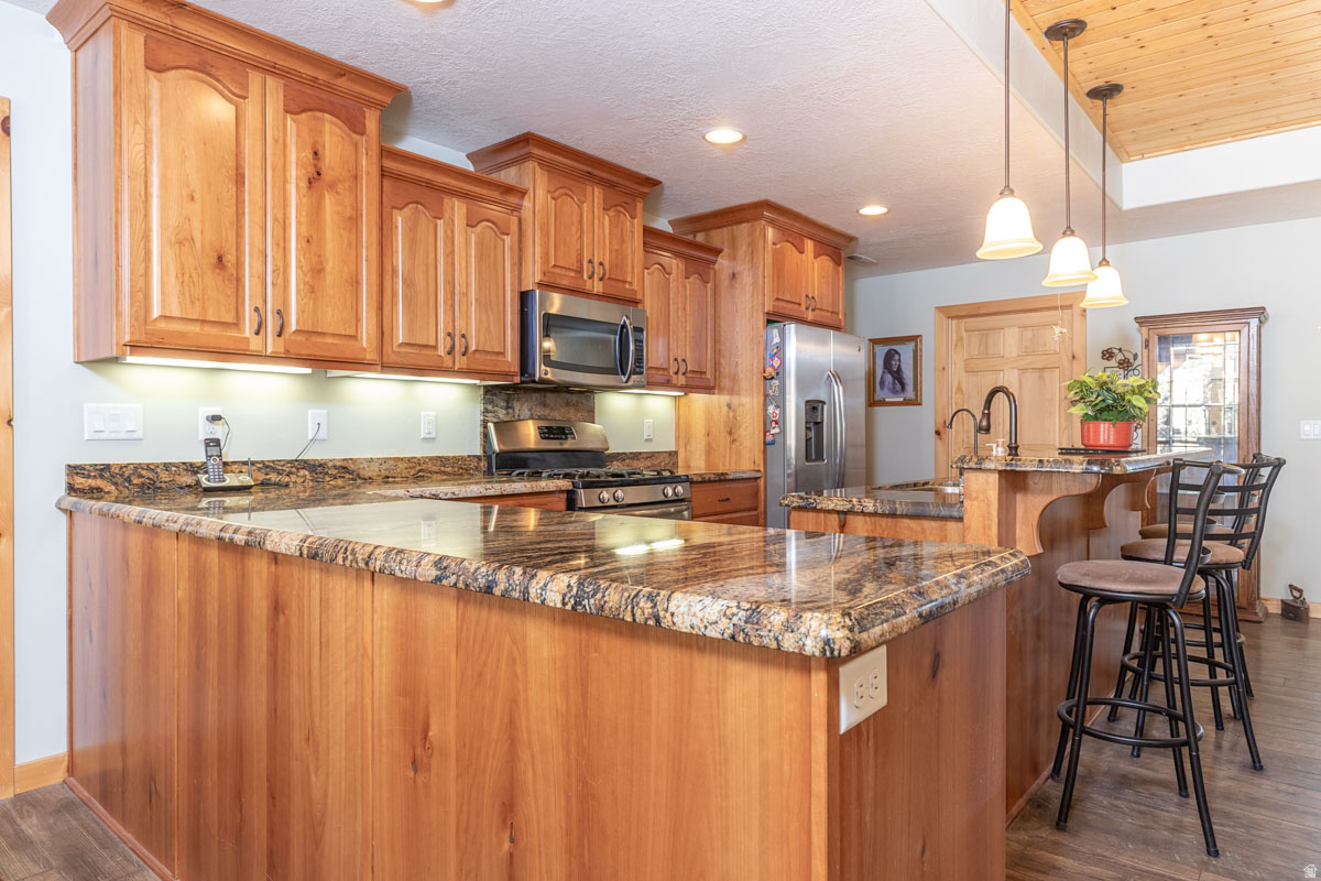 CROSS HOLLOW HILLS SUBDIVISION - Residential