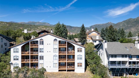 Tiny photo for 933 SWISS OAKS DR, Midway, UT 84049 (MLS # 2185242)