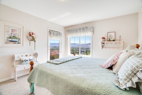 Tiny photo for 933 SWISS OAKS DR, Midway, UT 84049 (MLS # 2185242)